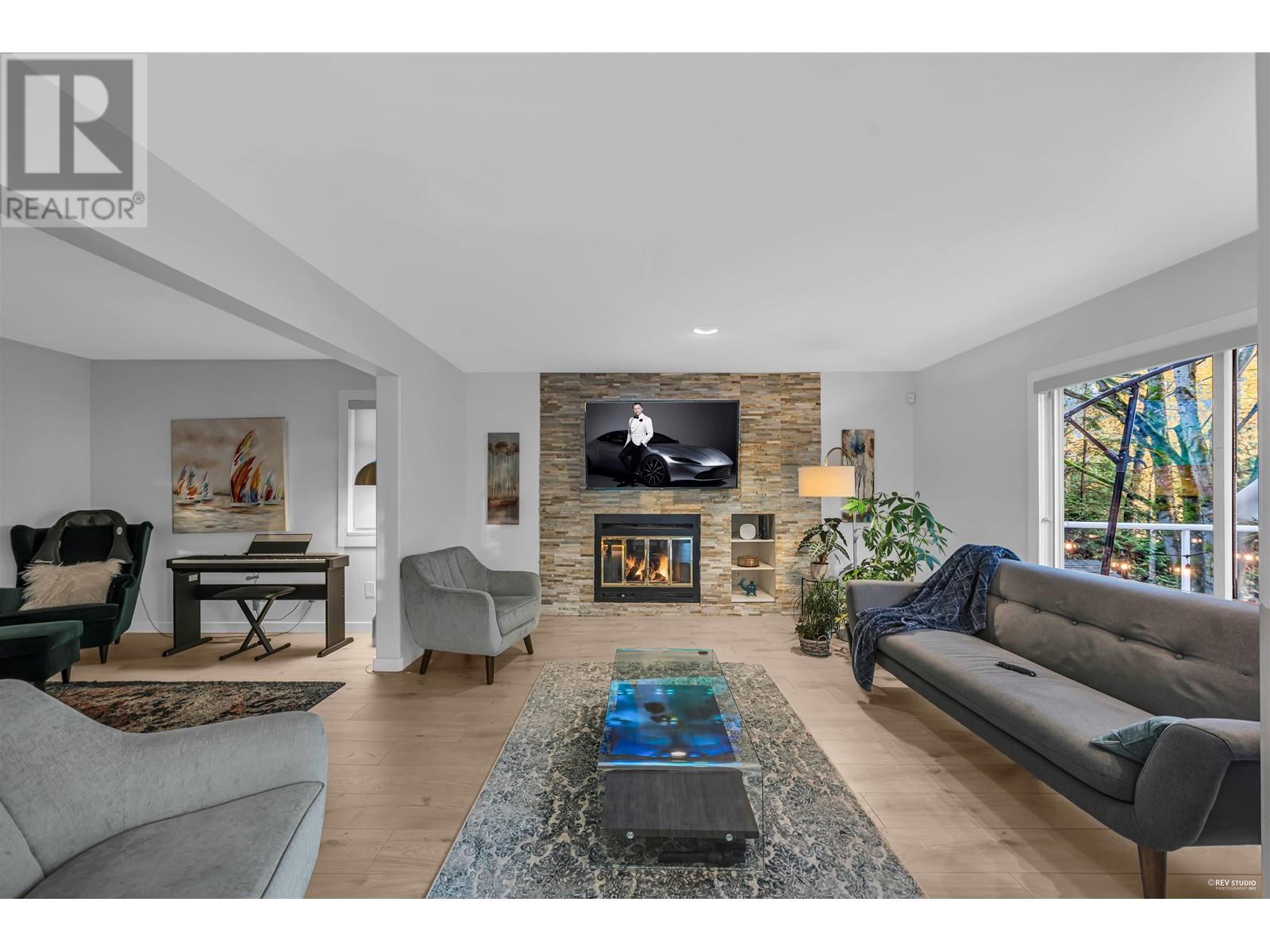 129 Aspenwood Drive, Port Moody, British Columbia  V3H 4V7 - Photo 18 - R2871274