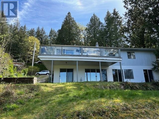 6201 Coracle Drive, Sechelt, British Columbia  V7Z 0C9 - Photo 3 - R2871352