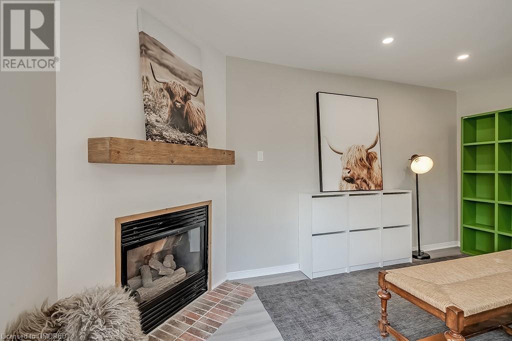 2320 Strawfield Court, Oakville, Ontario  L6H 6C2 - Photo 10 - 40572531