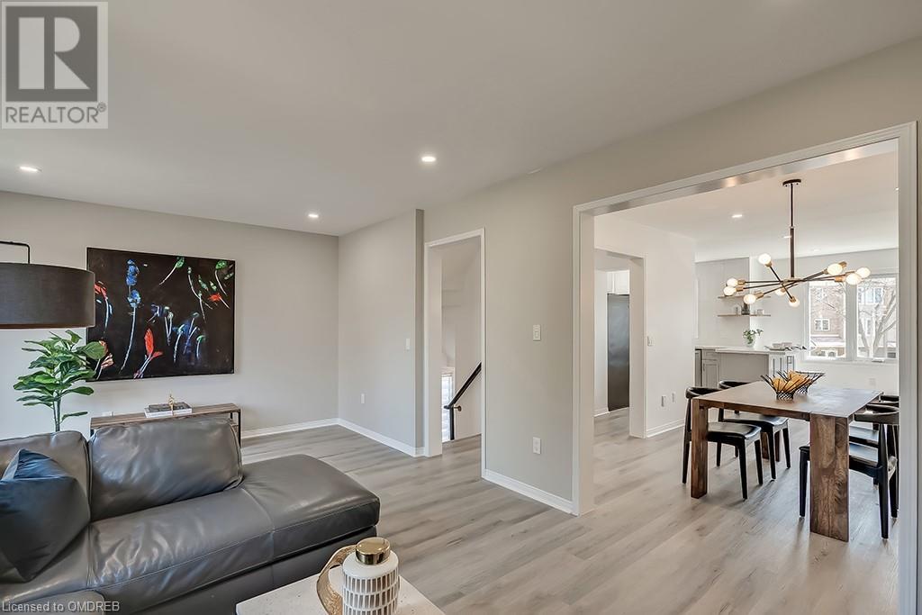 2320 Strawfield Court, Oakville, Ontario  L6H 6C2 - Photo 17 - 40572531