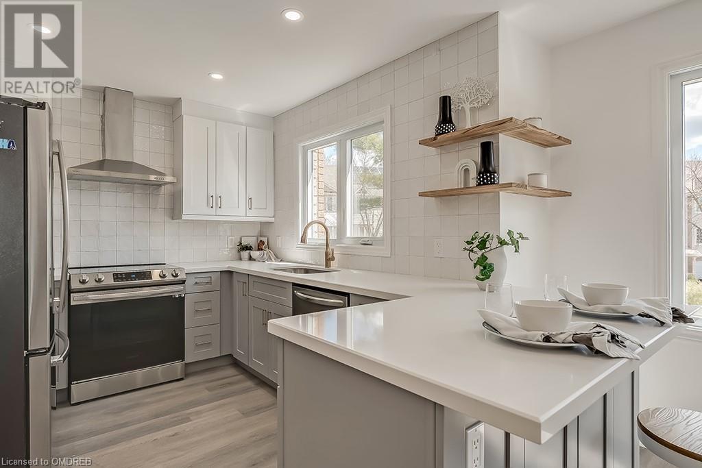 2320 Strawfield Court, Oakville, Ontario  L6H 6C2 - Photo 25 - 40572531