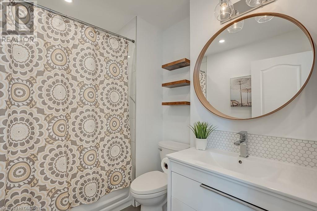 2320 Strawfield Court, Oakville, Ontario  L6H 6C2 - Photo 38 - 40572531