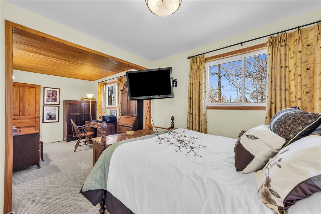 555 Edgewater Place, Dunnville, Ontario  N1A 2W8 - Photo 33 - H4190986