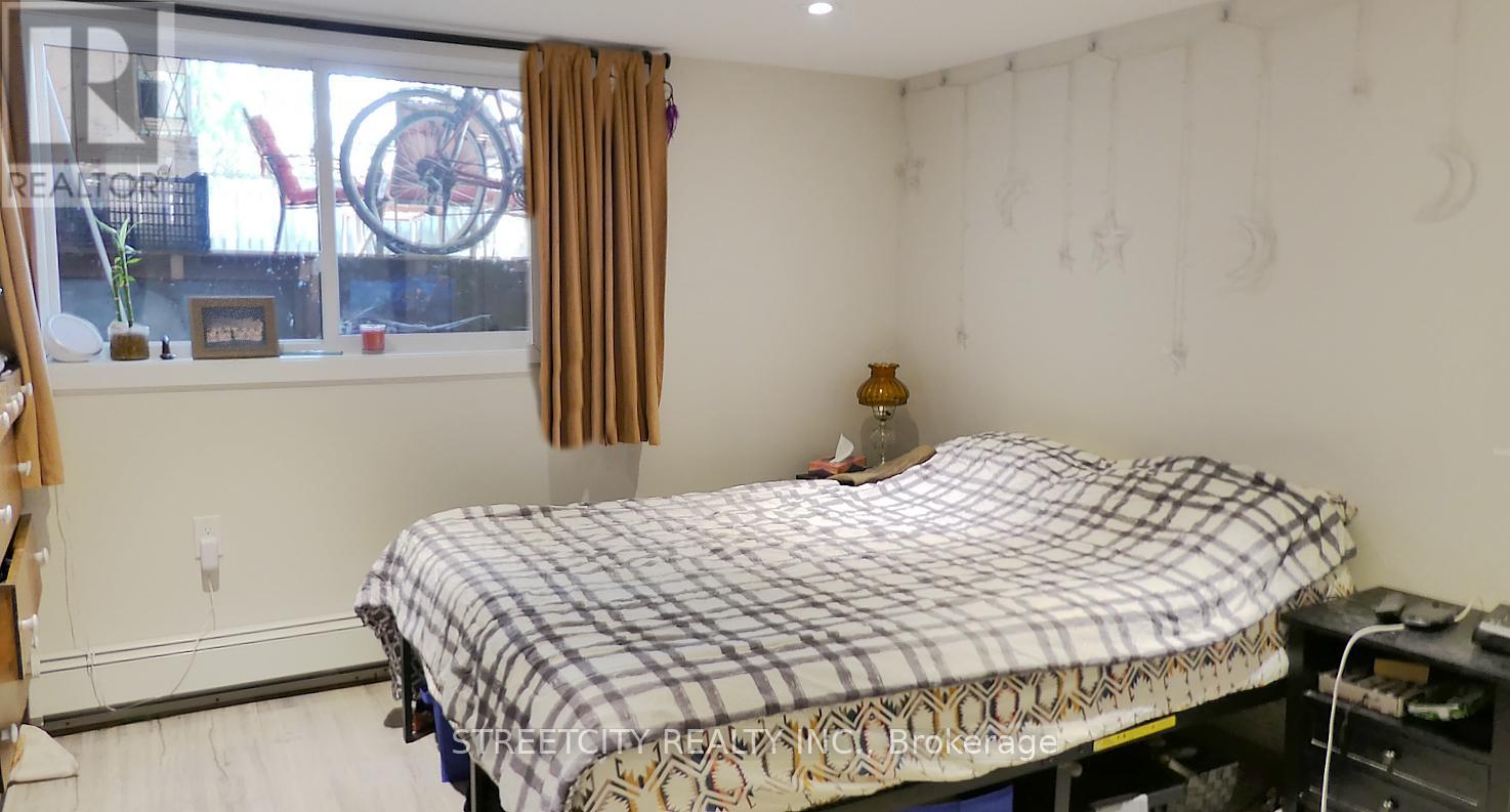 63 Raywood Ave, London, Ontario  N6C 1Y6 - Photo 12 - X8240316