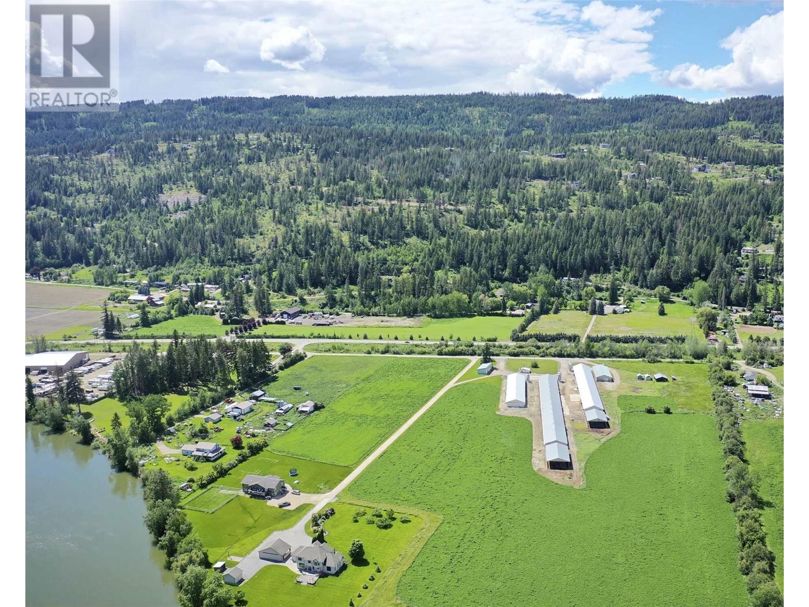 225 Crooked Pine Road Enderby
