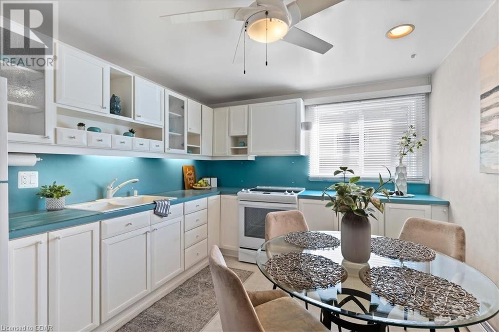 169 Elm Ridge Drive Unit# 5, Kitchener, Ontario  N2N 1L7 - Photo 4 - 40572116