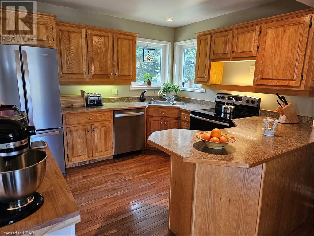 77798 Norma St Street, Bayfield, Ontario  N0M 1G0 - Photo 13 - 40571352