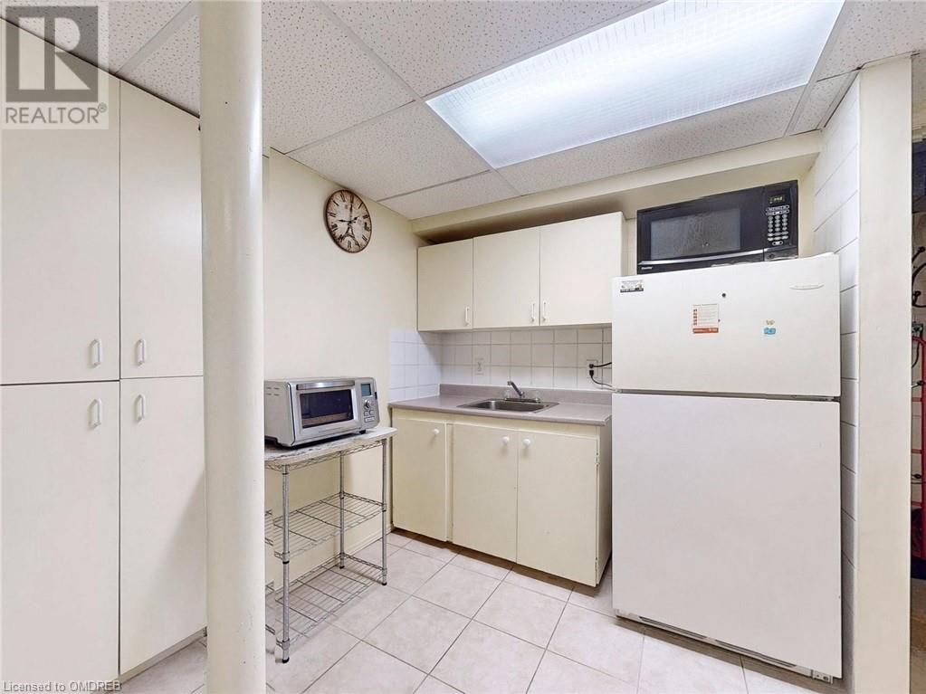 84 Marbury Crescent, Toronto, Ontario  M3A 2G2 - Photo 32 - 40565449