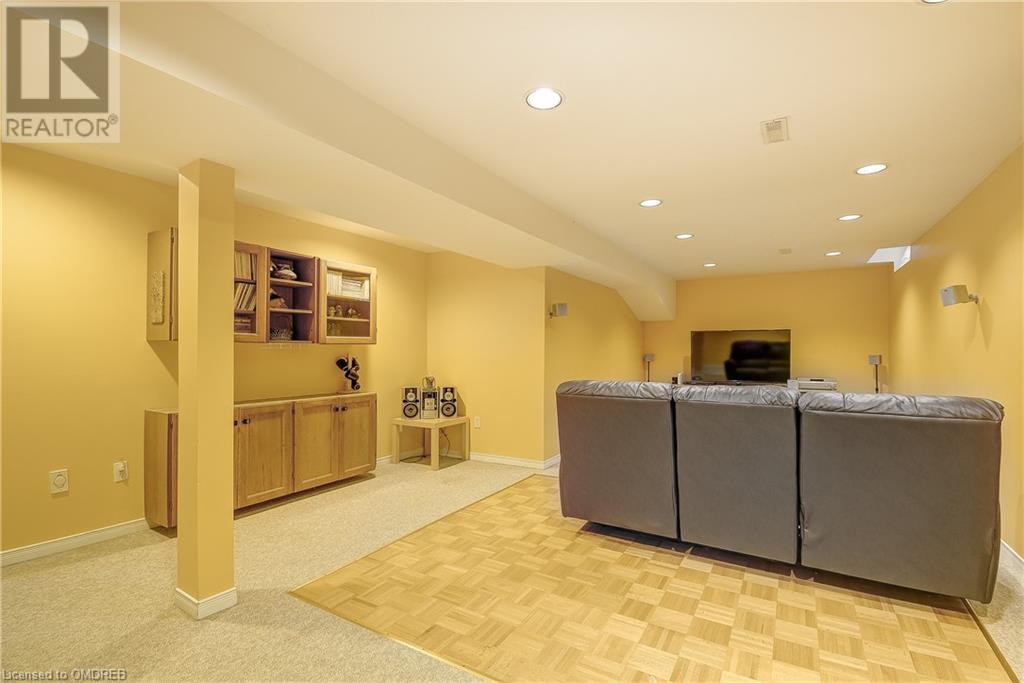 1169 Beechgrove Crescent, Oakville, Ontario  L6M 2B3 - Photo 38 - 40572276