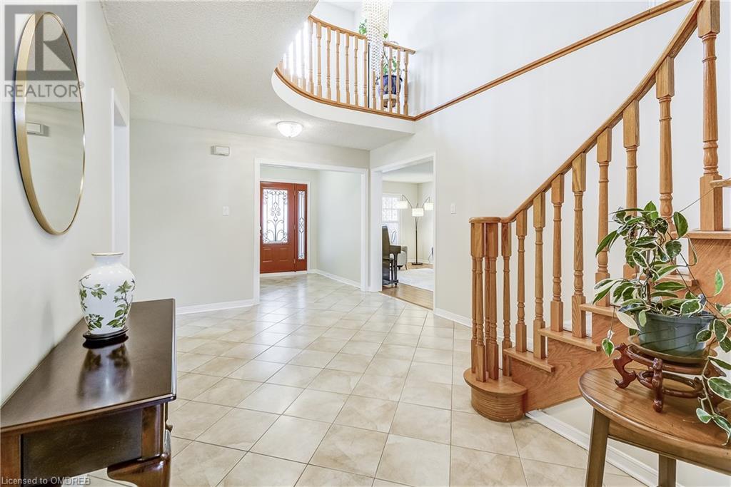 1169 Beechgrove Crescent, Oakville, Ontario  L6M 2B3 - Photo 8 - 40572276