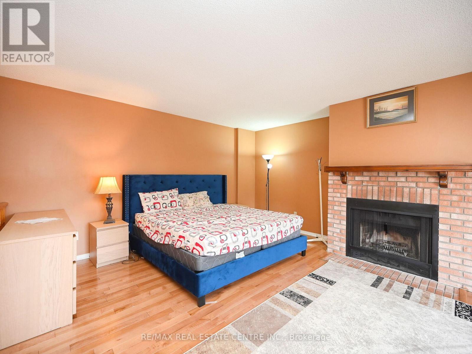 4326 Waterford Crescent, Mississauga, Ontario  L5R 2B2 - Photo 16 - W8241220