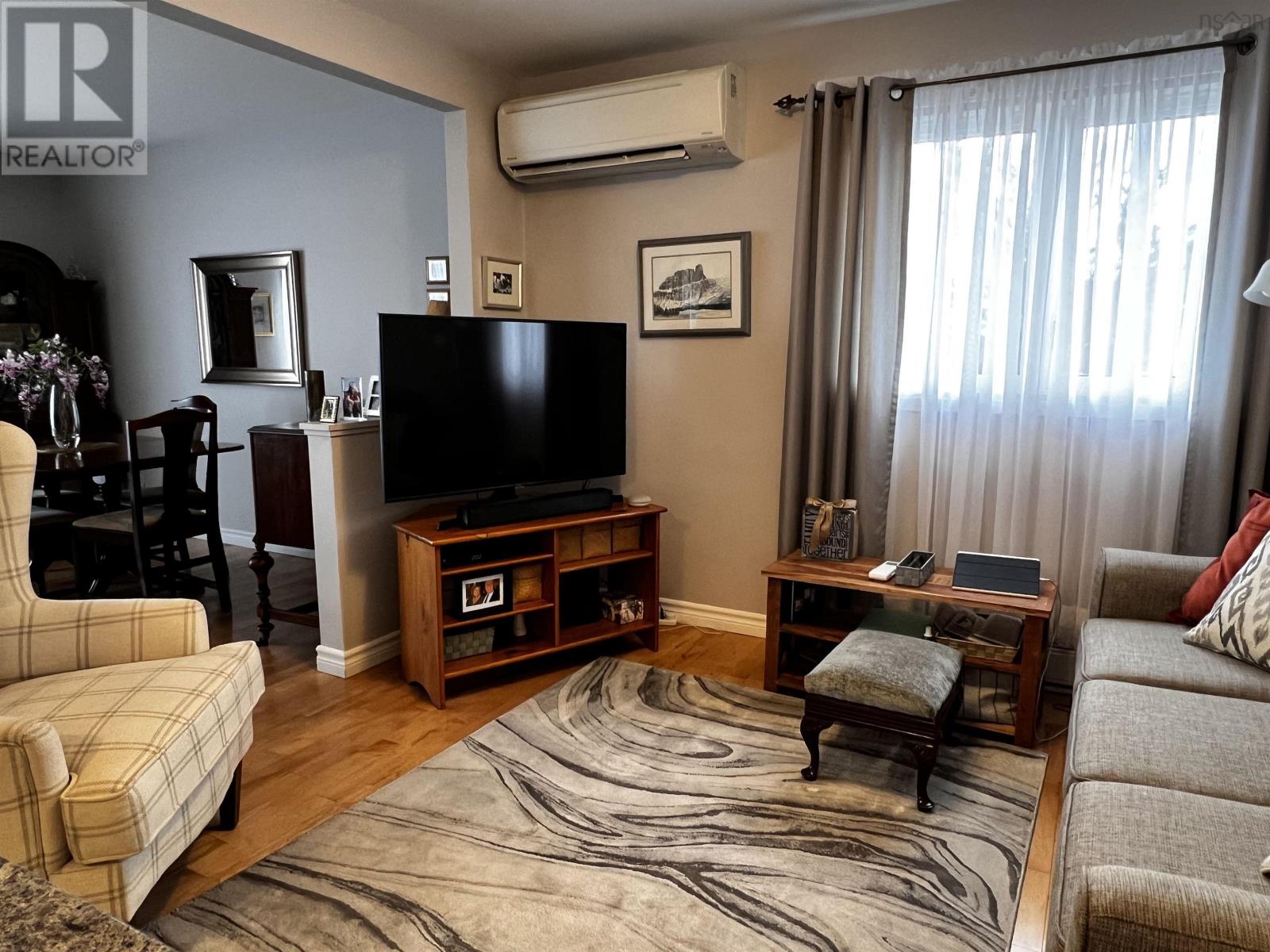 246 South Street, Glace Bay, Nova Scotia  B1A 1W5 - Photo 11 - 202407352