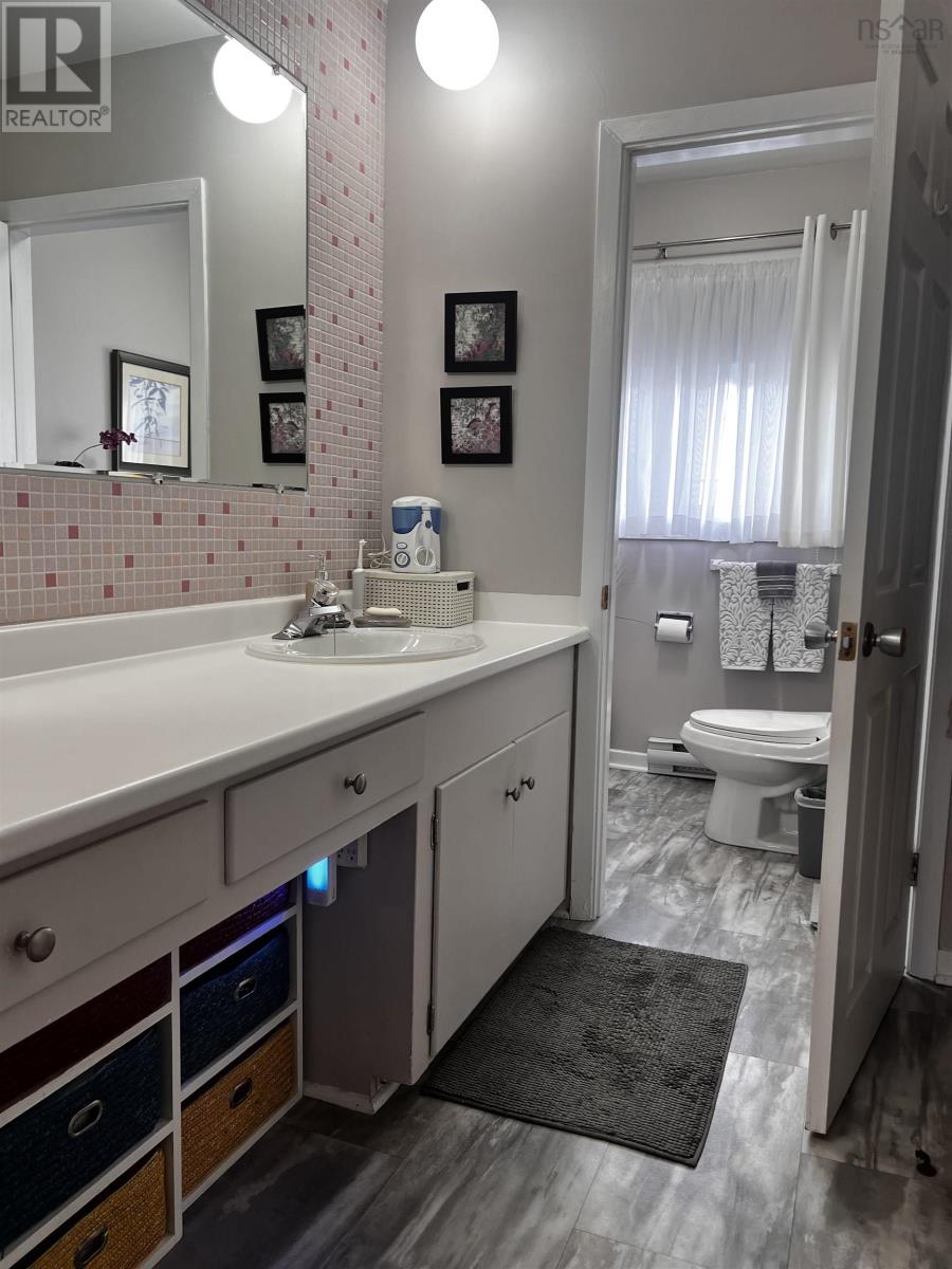 246 South Street, Glace Bay, Nova Scotia  B1A 1W5 - Photo 21 - 202407352