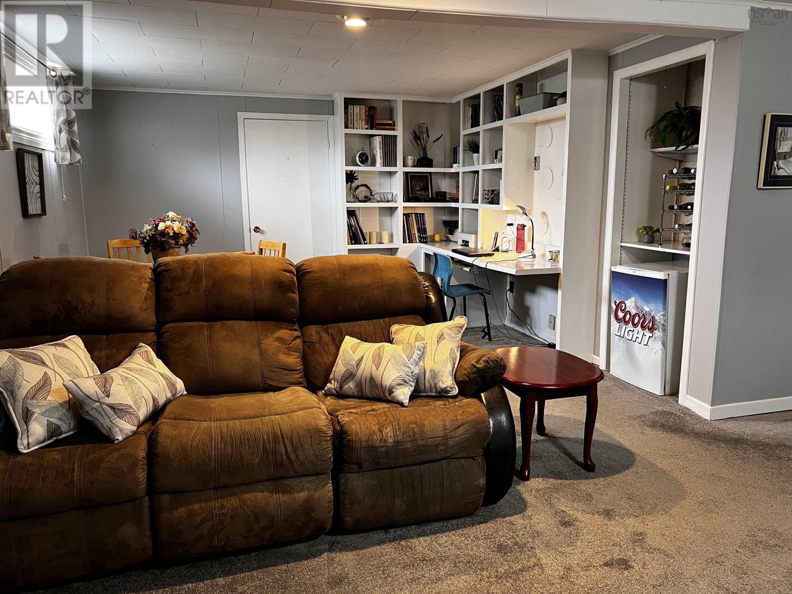 246 South Street, Glace Bay, Nova Scotia  B1A 1W5 - Photo 36 - 202407352