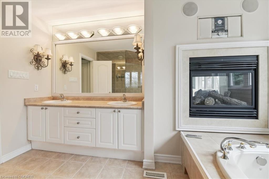 2254 Rockingham Drive Unit# 7, Oakville, Ontario  L6H 7H8 - Photo 24 - 40569237