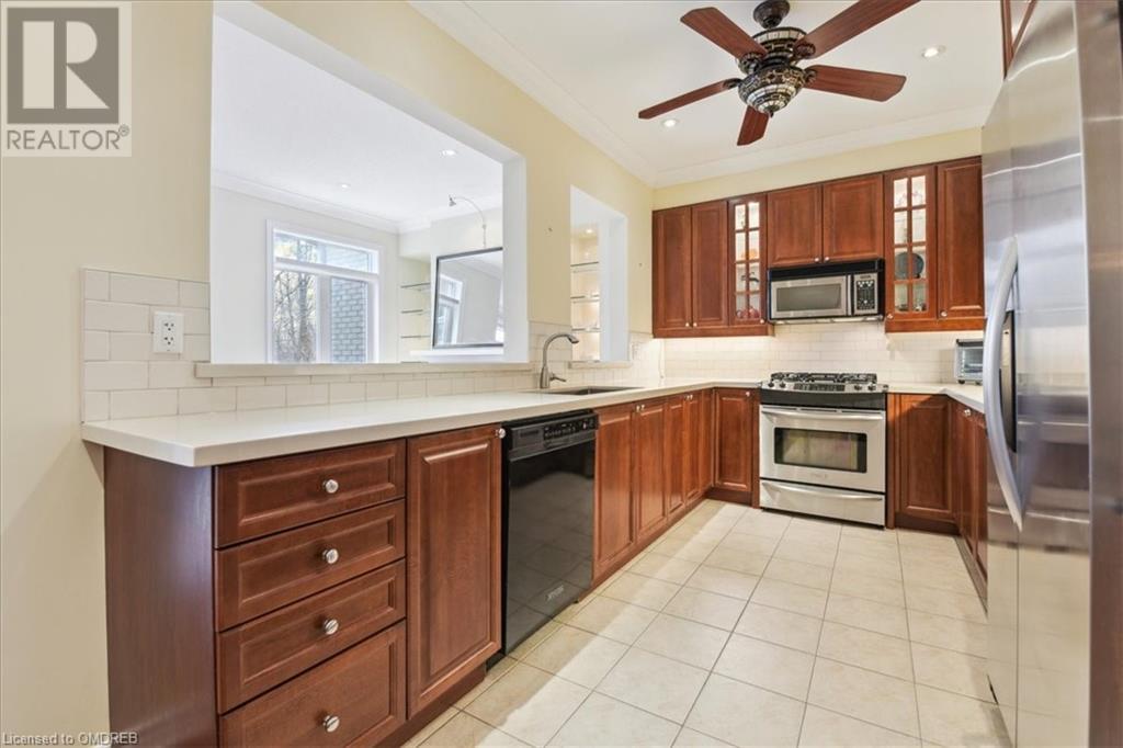 2254 Rockingham Drive Unit# 7, Oakville, Ontario  L6H 7H8 - Photo 9 - 40569237