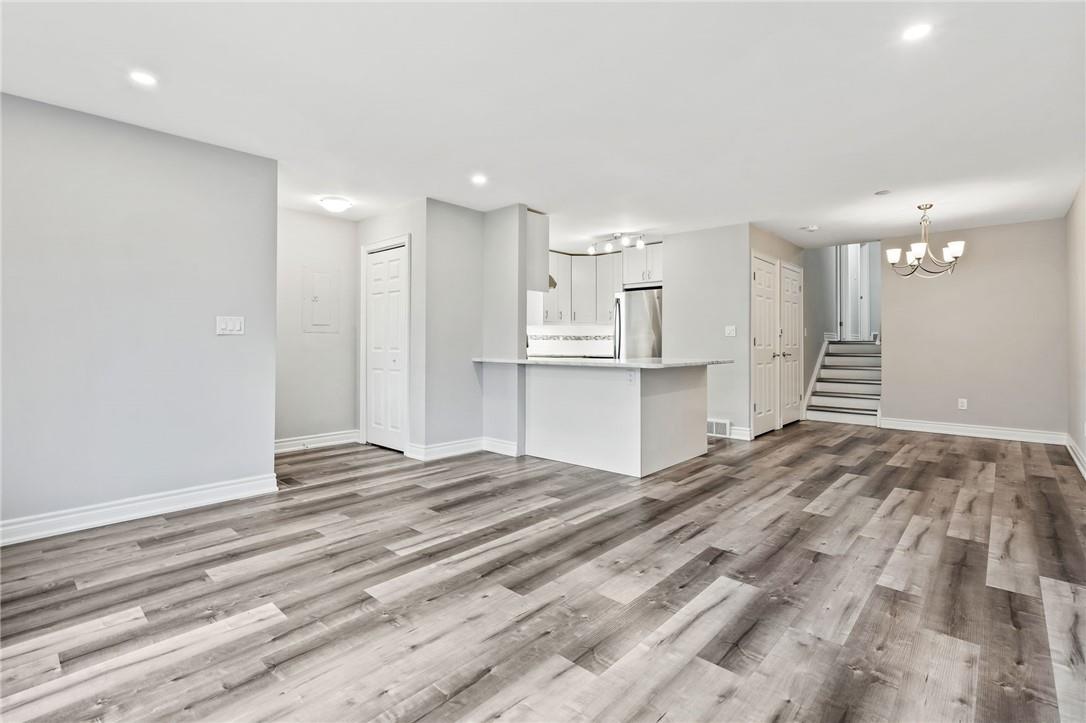 9 Allan Drive, St. Catharines, Ontario  L2N 5S4 - Photo 6 - H4190619