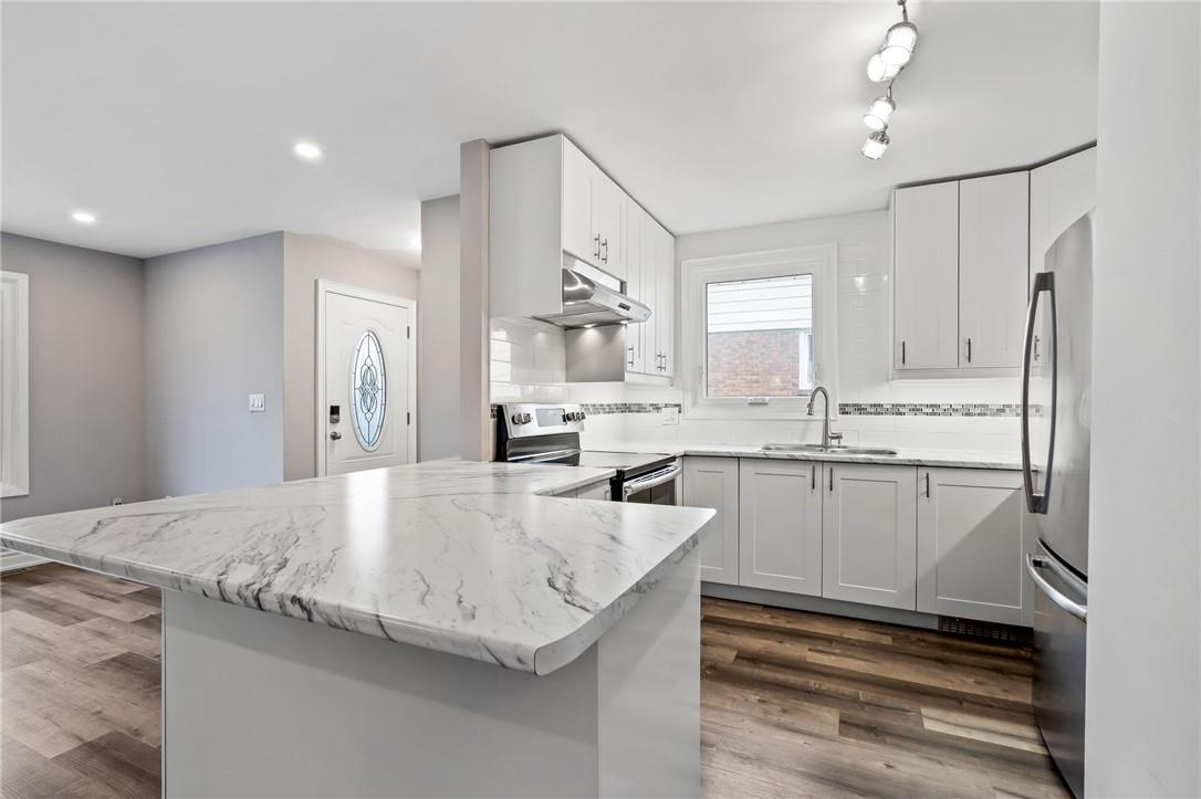 9 Allan Drive, St. Catharines, Ontario  L2N 5S4 - Photo 7 - H4190619