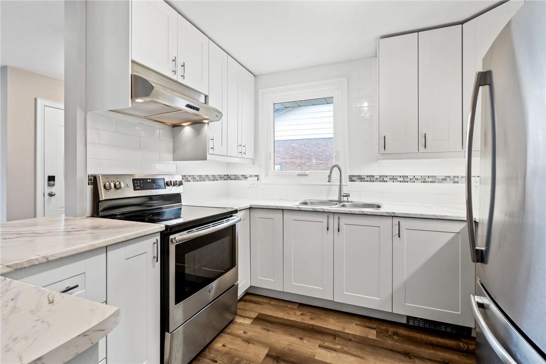 9 Allan Drive, St. Catharines, Ontario  L2N 5S4 - Photo 8 - H4190619