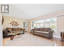 1036 KINGS AVENUE, west vancouver, British Columbia