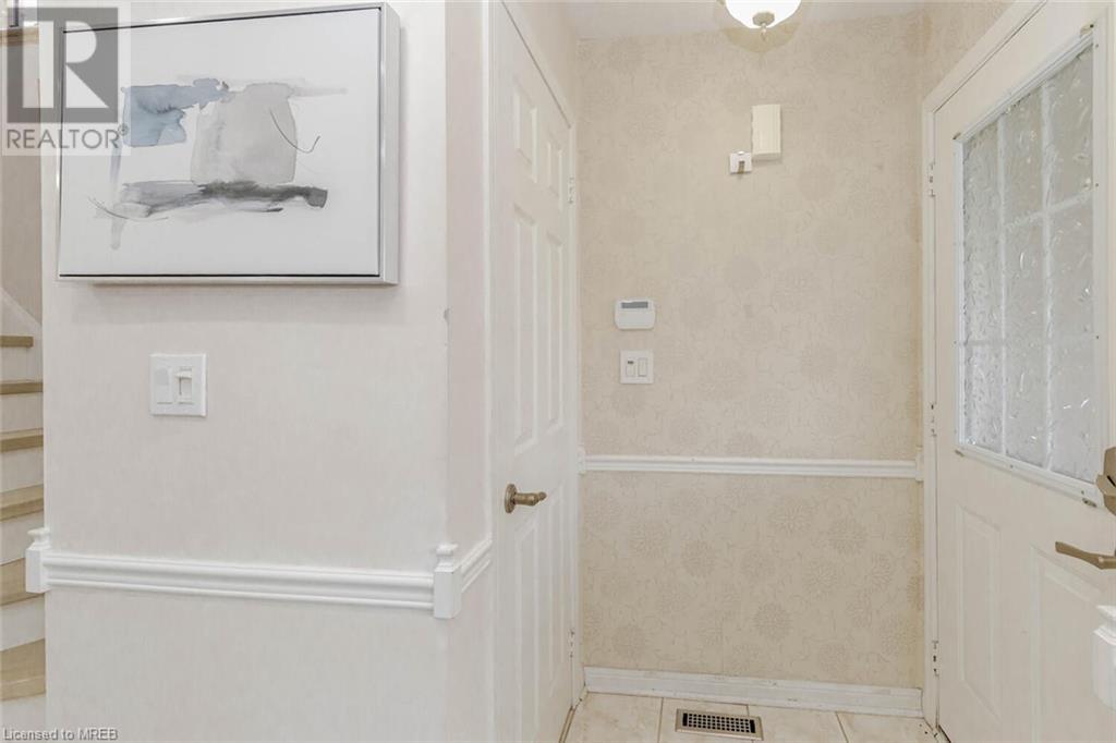 481 Collis Court, Milton, Ontario  L9T 5N1 - Photo 4 - 40572813