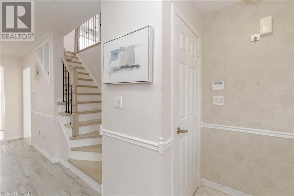 481 Collis Court, Milton, Ontario  L9T 5N1 - Photo 5 - 40572813