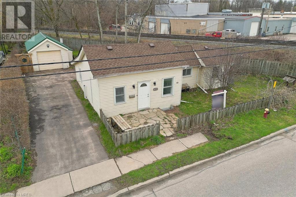 137 Bower Street, Acton, Ontario  L7J 1E4 - Photo 3 - 40573046