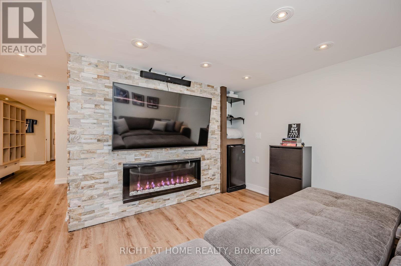#23 -103 Foxchase Ave, Vaughan, Ontario  L4L 9K7 - Photo 27 - N8241430