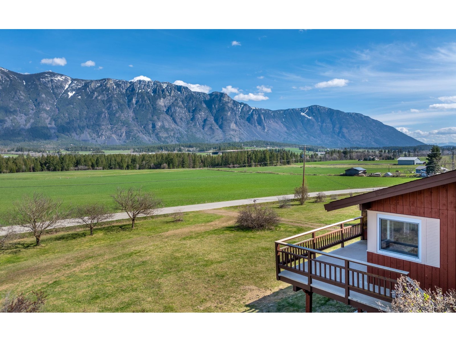 3481 Crestview Road, Creston, British Columbia  V0B 1G2 - Photo 6 - 2476188