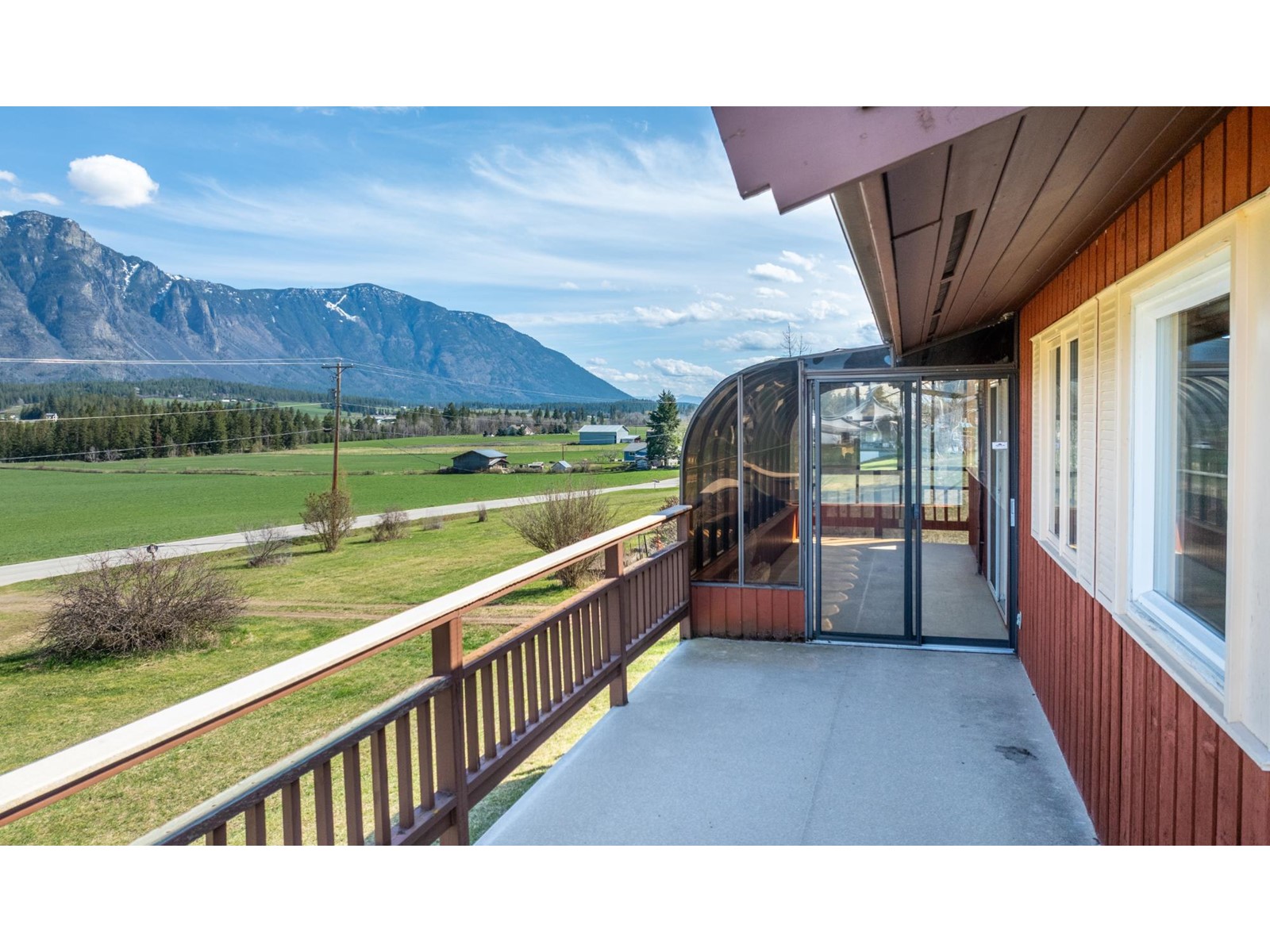 3481 Crestview Road, Creston, British Columbia  V0B 1G2 - Photo 8 - 2476188