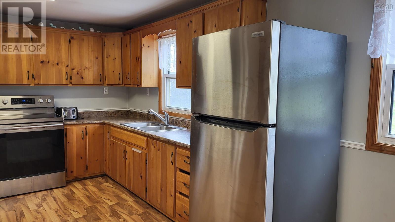 75 Cedar Street, Pictou, Nova Scotia  B0K 1H0 - Photo 4 - 202407386