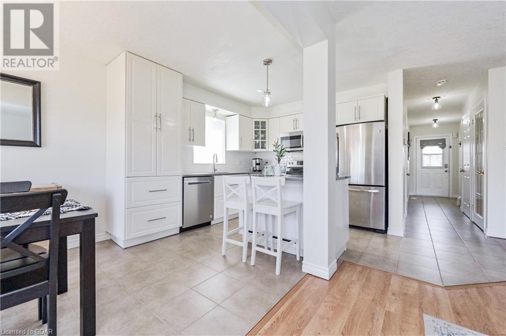 126 Milligan Street, Fergus, Ontario  N1M 3S4 - Photo 6 - 40573002