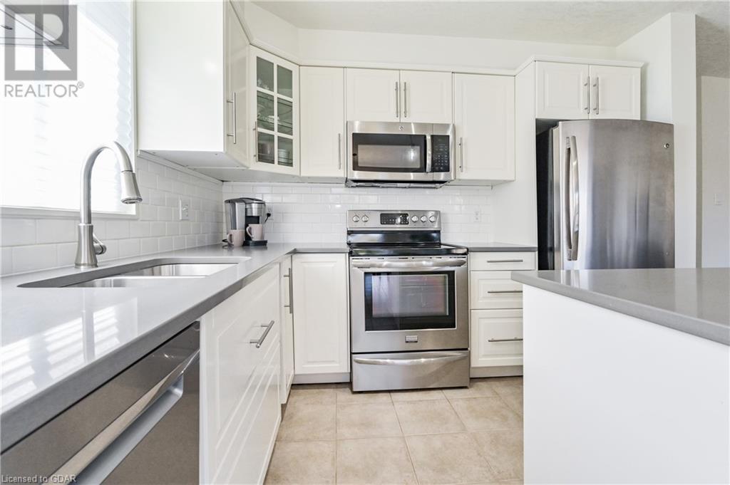 126 Milligan Street, Fergus, Ontario  N1M 3S4 - Photo 8 - 40573002