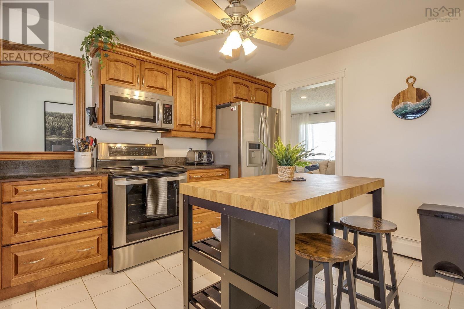 8 Sea King Drive, Dartmouth, Nova Scotia  B3A 3Z7 - Photo 8 - 202407388