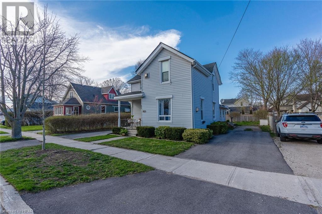 121 Newgate Street, Goderich, Ontario  N7A 1P3 - Photo 3 - 40573103