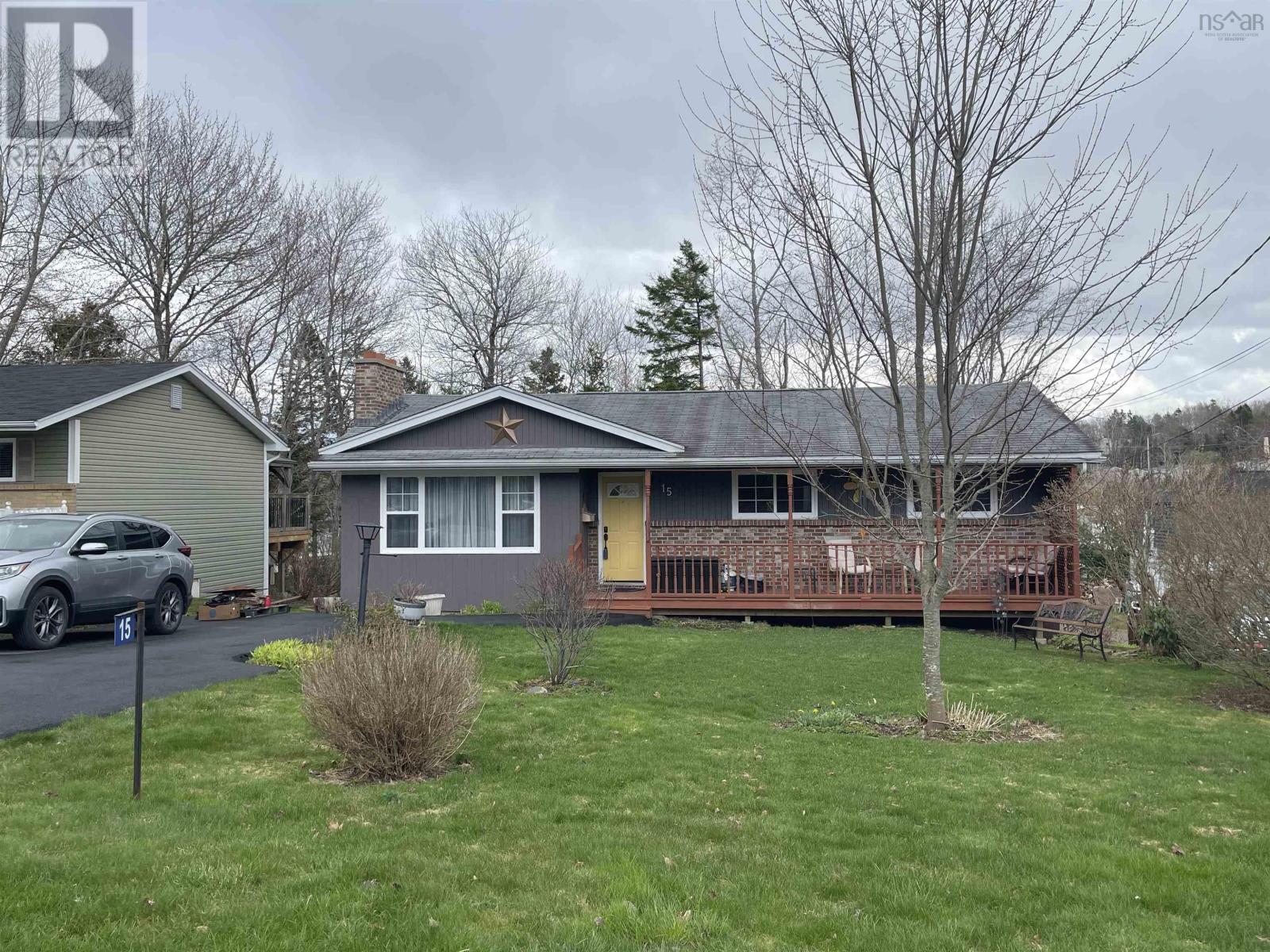 15 Loggen Road, Middle Sackville, Nova Scotia  B4E 1V6 - Photo 2 - 202407410