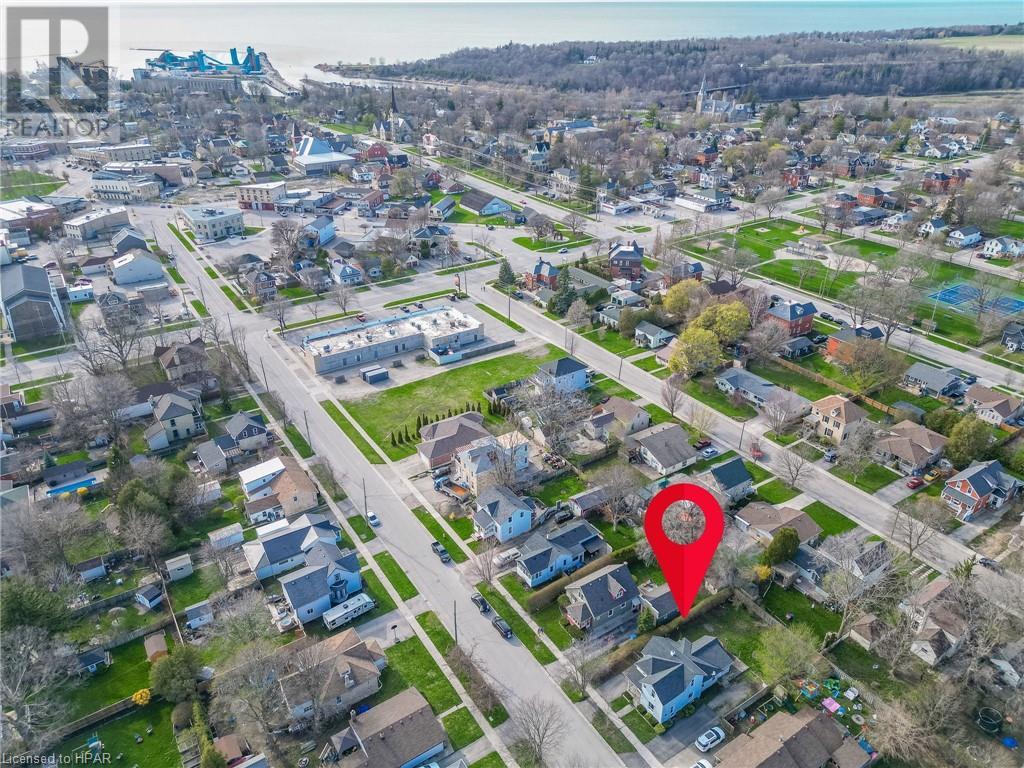 121 Newgate Street, Goderich, Ontario  N7A 1P3 - Photo 2 - 40573153