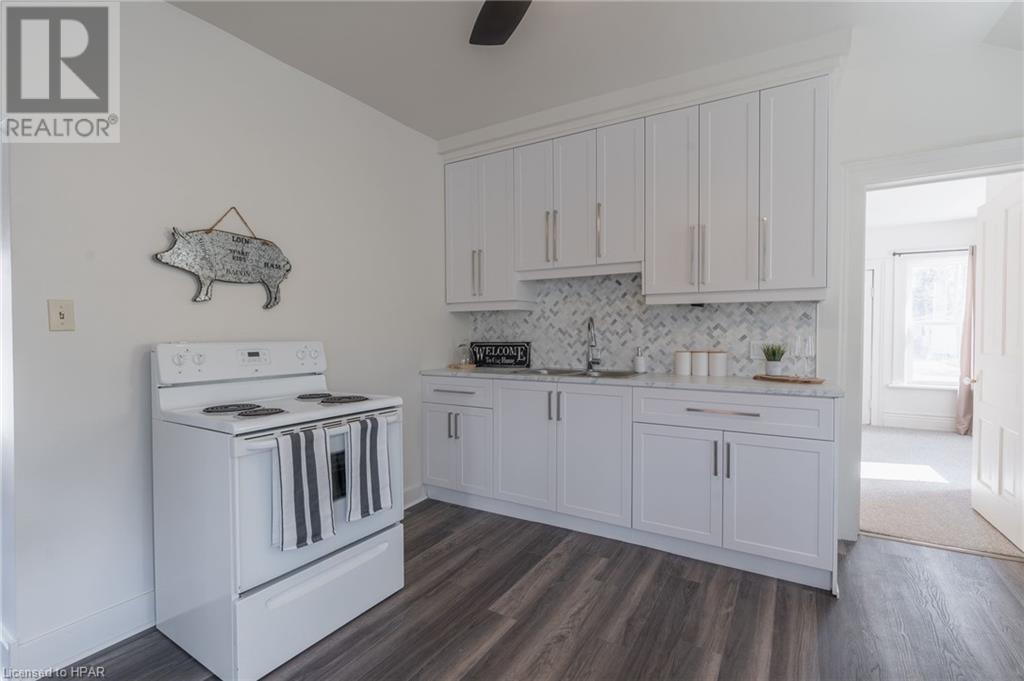 121 Newgate Street, Goderich, Ontario  N7A 1P3 - Photo 23 - 40573153