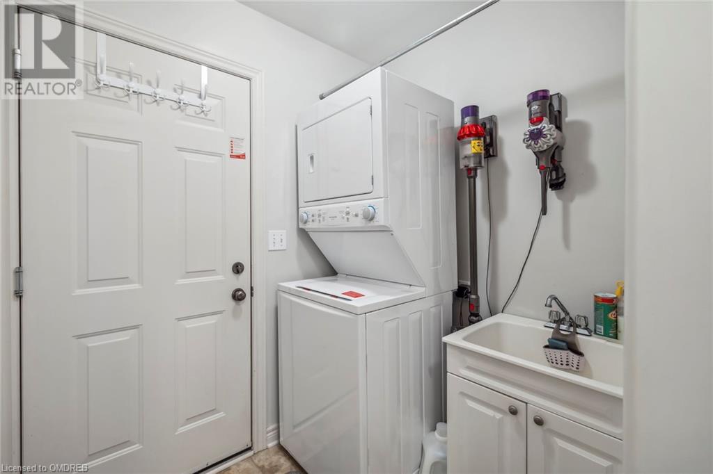 922 Ruby Avenue, Fort Erie, Ontario  L2A 5Z5 - Photo 29 - 40572996