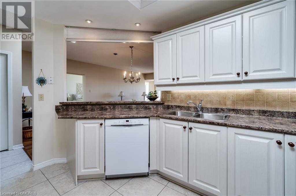 1201 North Shore Boulevard E Unit# 1207, Burlington, Ontario   - Photo 11 - 40568288