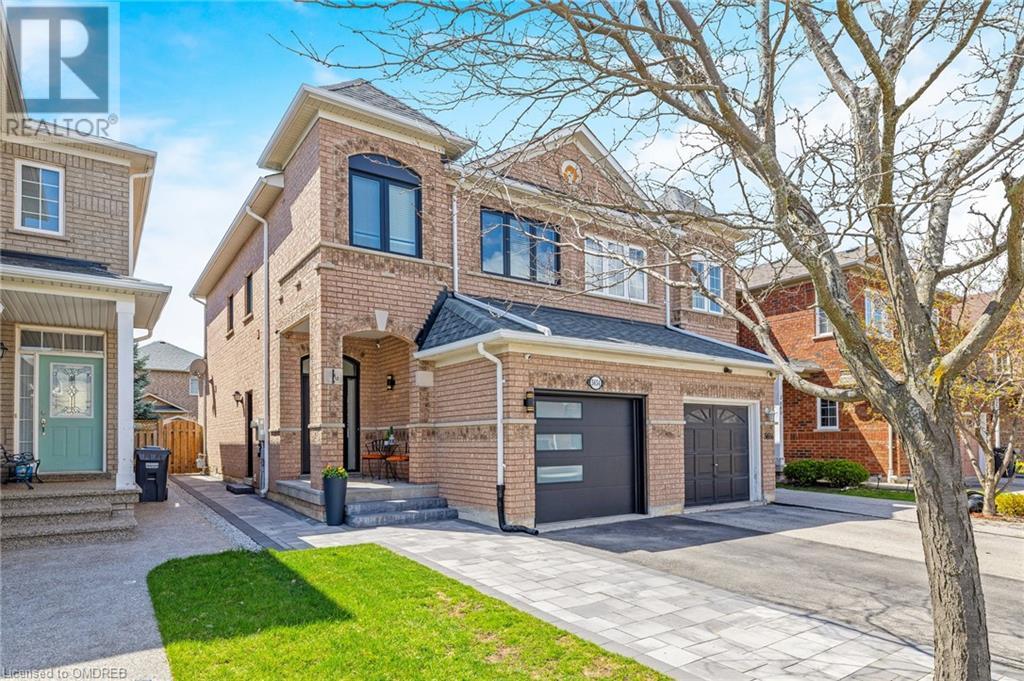 5654 Longboat Avenue, Mississauga, Ontario  L5M 7E7 - Photo 2 - 40573131