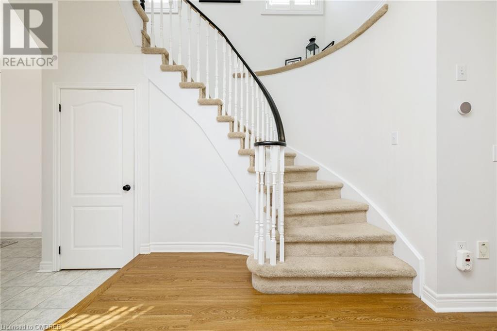 5654 Longboat Avenue, Mississauga, Ontario  L5M 7E7 - Photo 20 - 40573131
