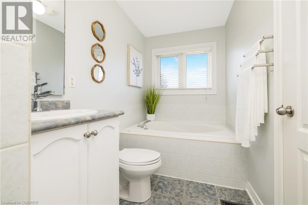 5654 Longboat Avenue, Mississauga, Ontario  L5M 7E7 - Photo 24 - 40573131
