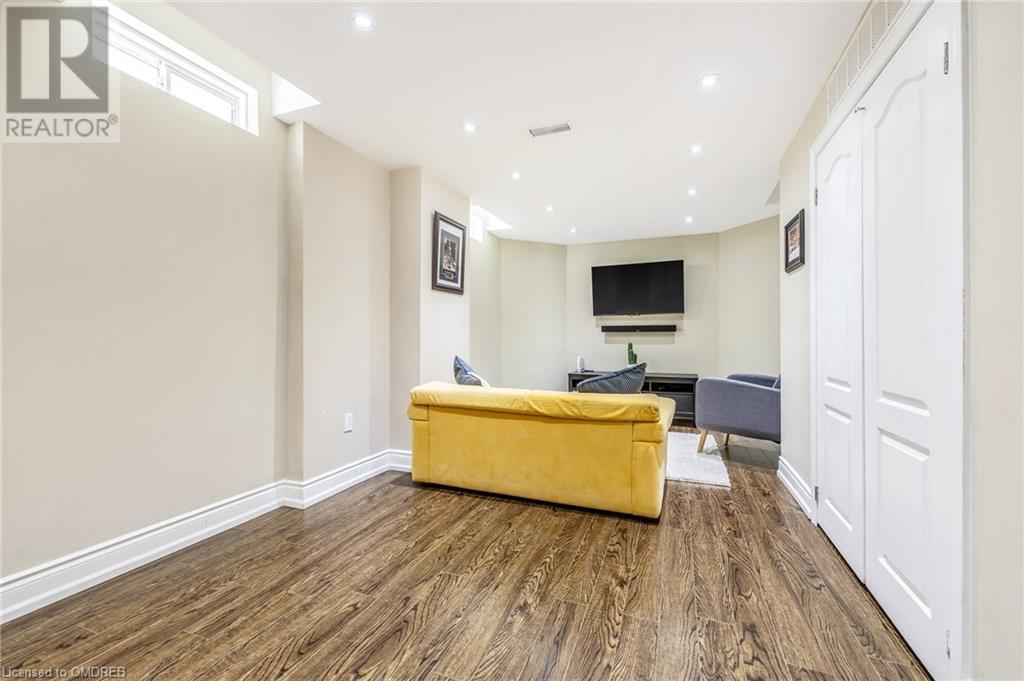 5654 Longboat Avenue, Mississauga, Ontario  L5M 7E7 - Photo 30 - 40573131