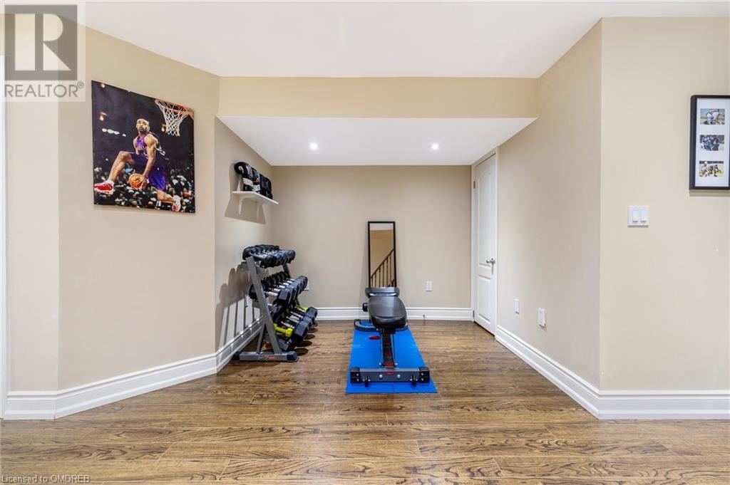 5654 Longboat Avenue, Mississauga, Ontario  L5M 7E7 - Photo 34 - 40573131
