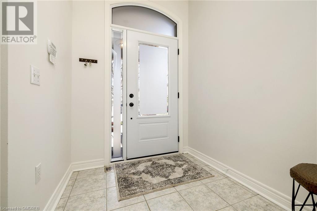 5654 Longboat Avenue, Mississauga, Ontario  L5M 7E7 - Photo 8 - 40573131