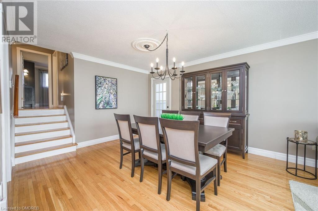 5517 Spruce Avenue, Burlington, Ontario  L7L 1P3 - Photo 11 - 40569223