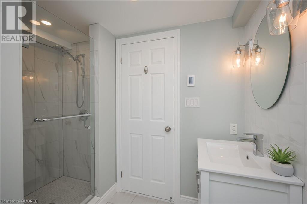5517 Spruce Avenue, Burlington, Ontario  L7L 1P3 - Photo 29 - 40569223