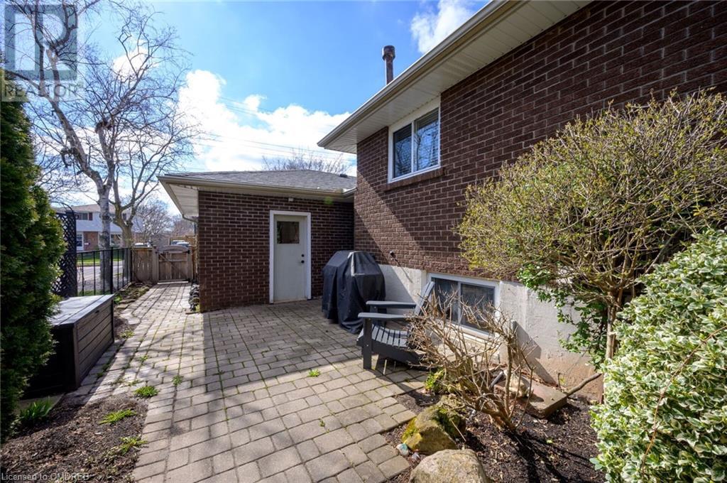 5517 Spruce Avenue, Burlington, Ontario  L7L 1P3 - Photo 40 - 40569223