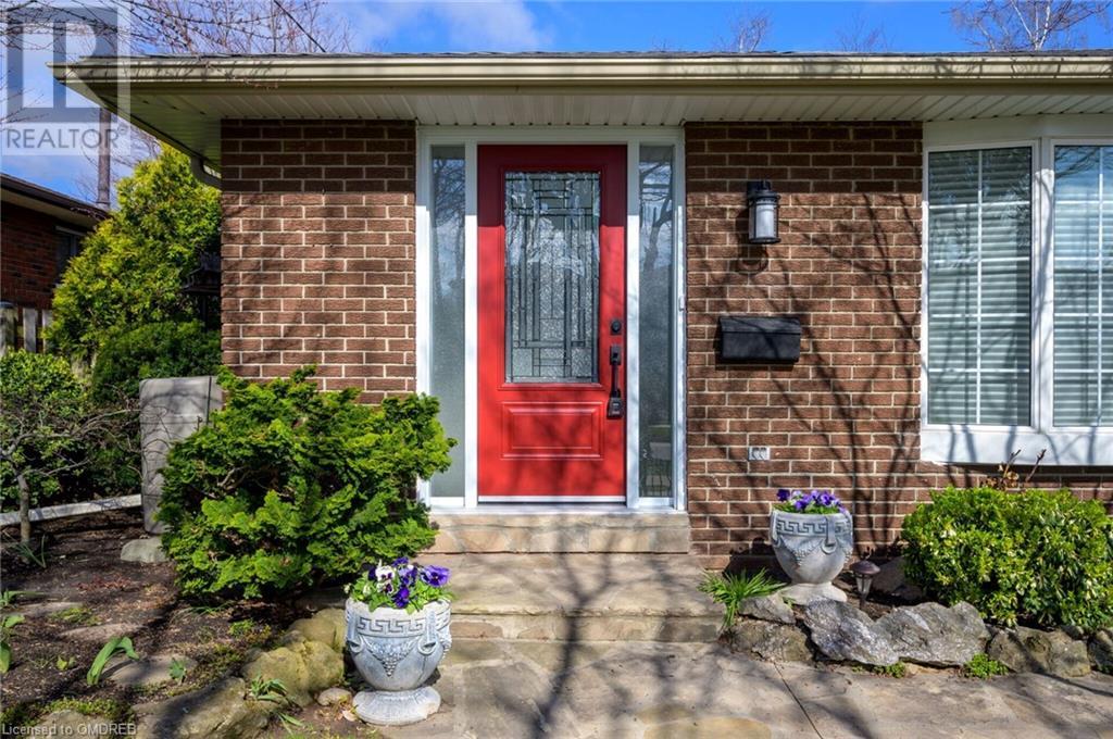 5517 Spruce Avenue, Burlington, Ontario  L7L 1P3 - Photo 6 - 40569223
